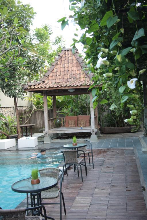 Rumah Batu Boutique Hotel Solo Kamer foto