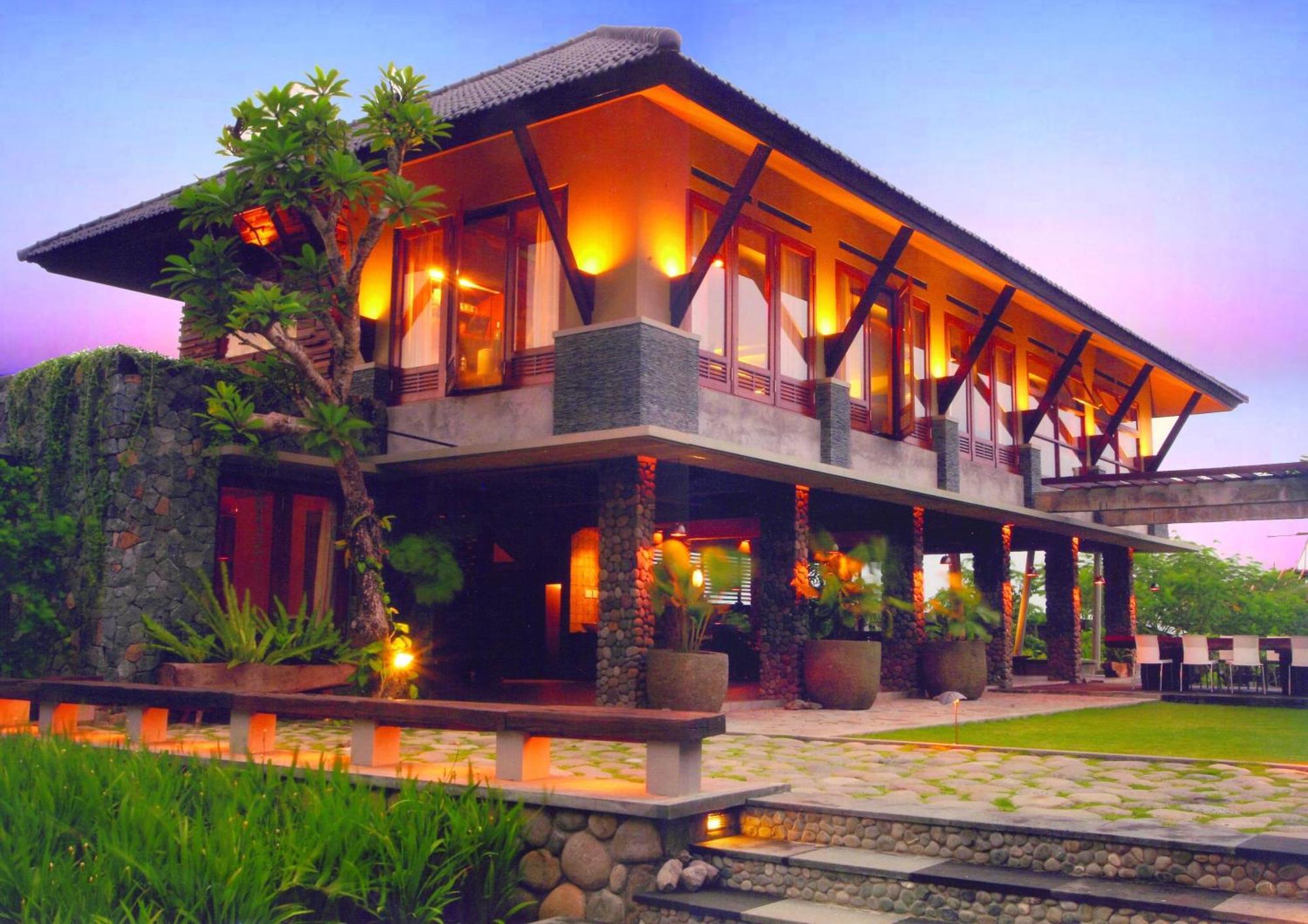 Rumah Batu Boutique Hotel Solo Buitenkant foto