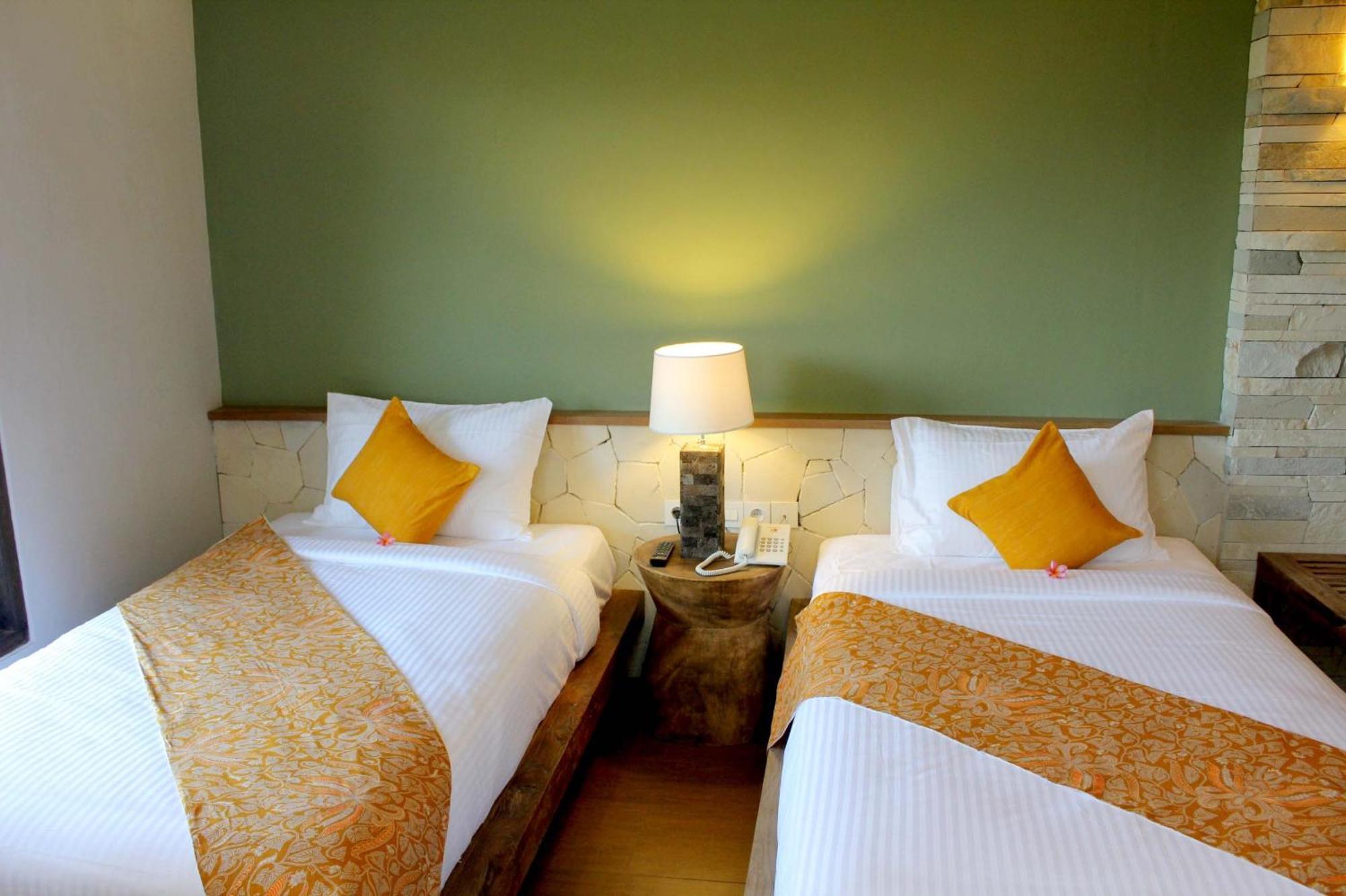 Rumah Batu Boutique Hotel Solo Buitenkant foto
